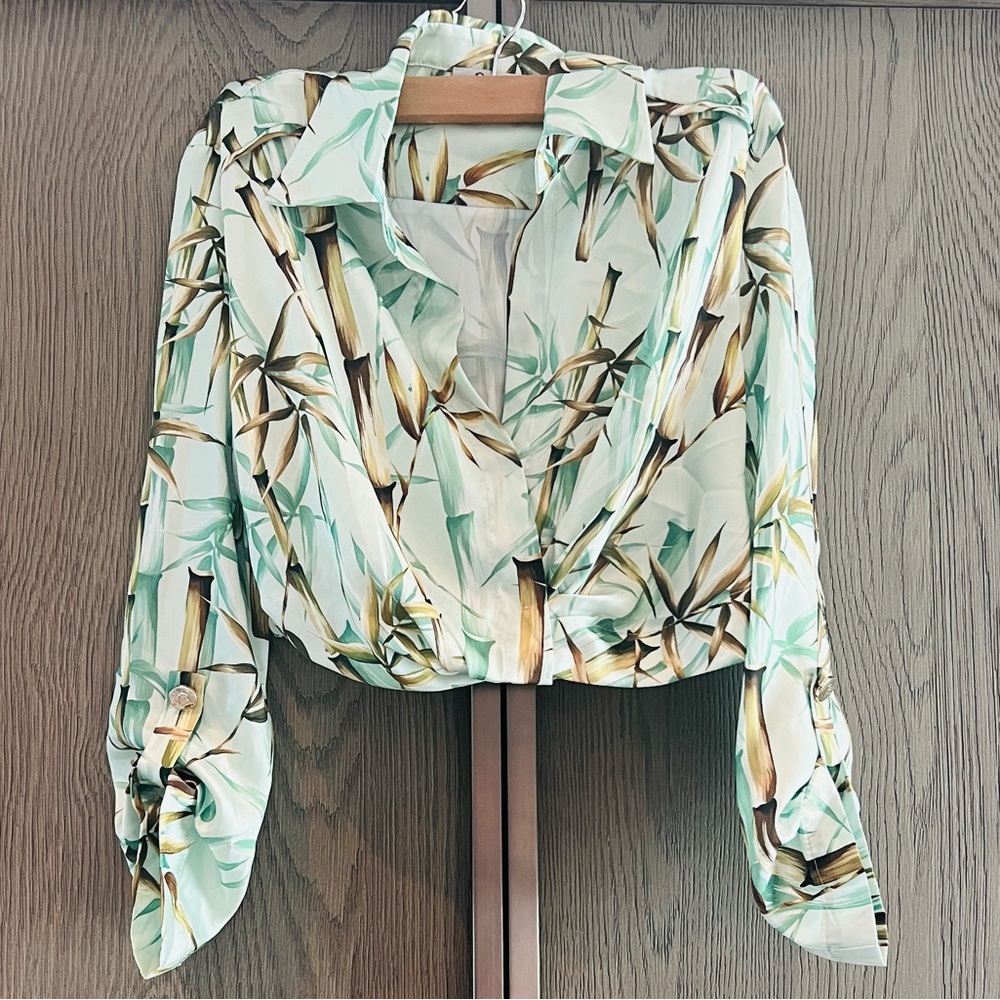 Green Long Sleeve Crop Blouse with Tie Front